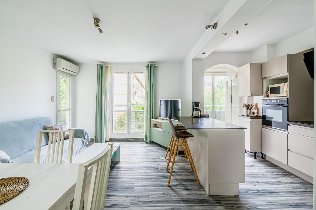 Appartement Tout Equipe Marseille Exterior photo